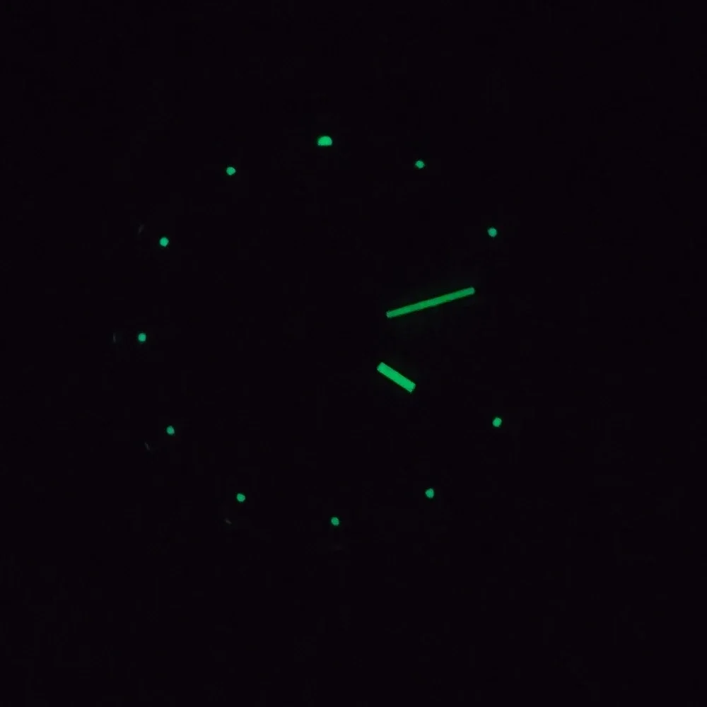 Vintage 1986 Pulsar by Seiko 34mm Men's Quartz Two Tone Watch Screw‎ Back